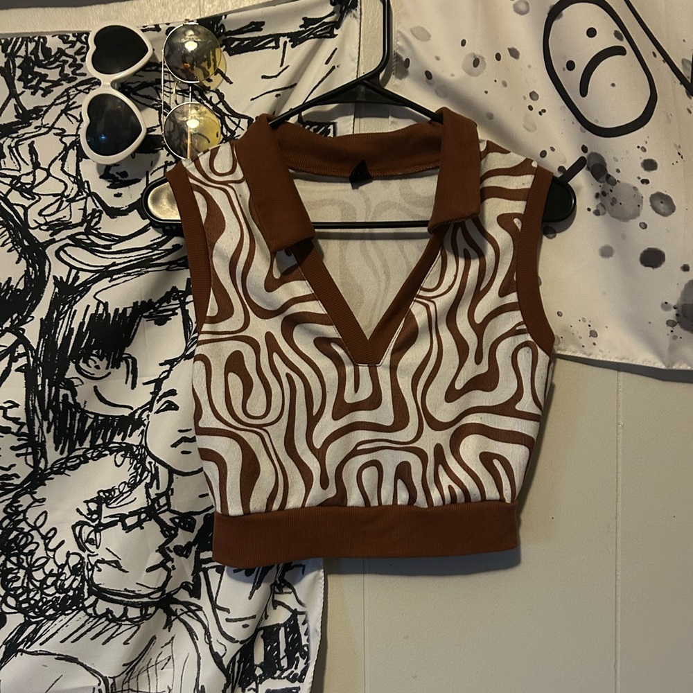 Brown and White Patterned Women's Top